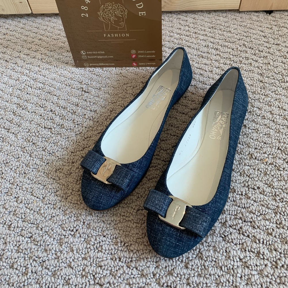 Salvatore Ferragamo size 7.5